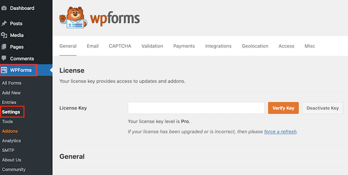 Immissione della chiave di licenza di WPForms